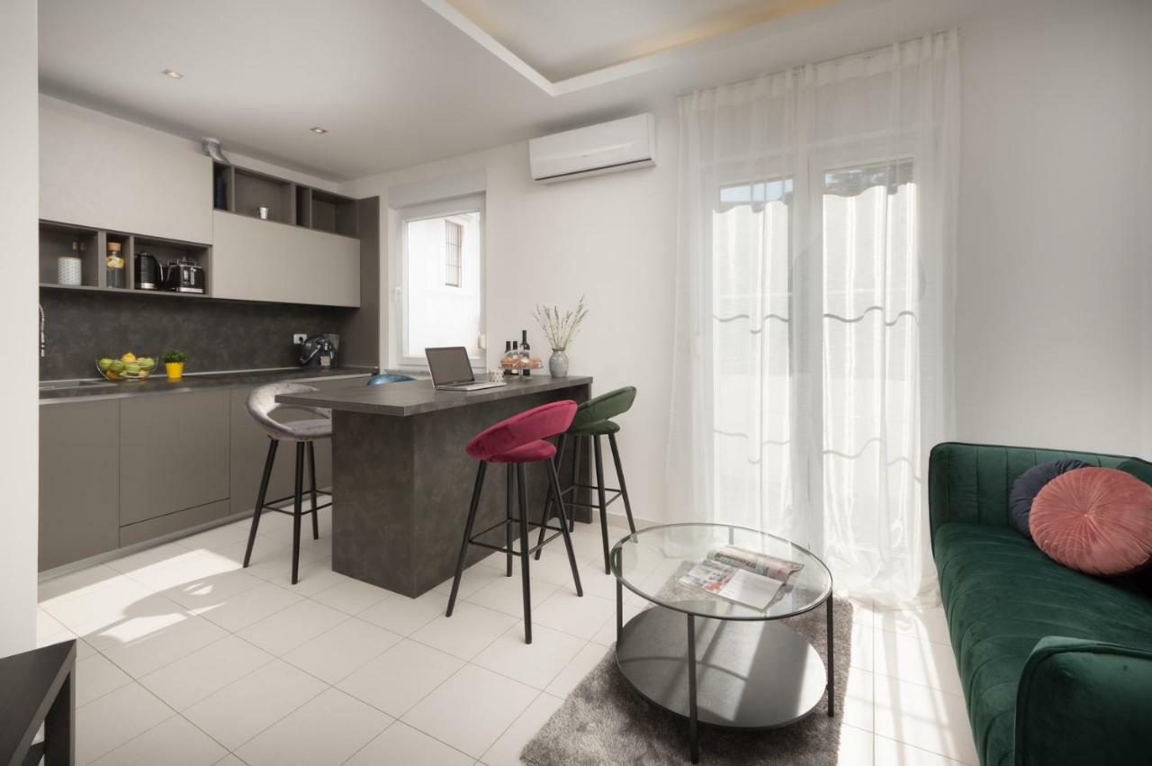 Carducci Apartment - Center Пула Экстерьер фото